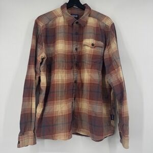 Patagonia Mens Organic Cotton Flannel Shirt Large Brown Plaid Long Sleeve Button